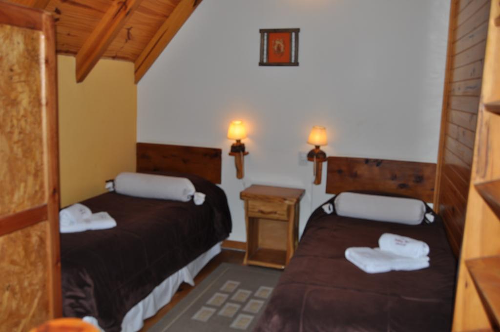 Apart Samay Hue Bungalows Dina Huapi Eksteriør bilde