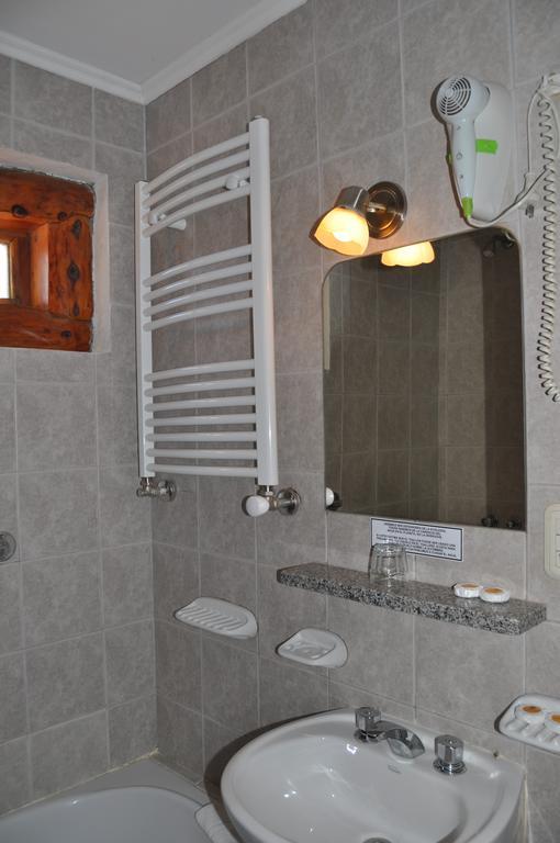 Apart Samay Hue Bungalows Dina Huapi Eksteriør bilde