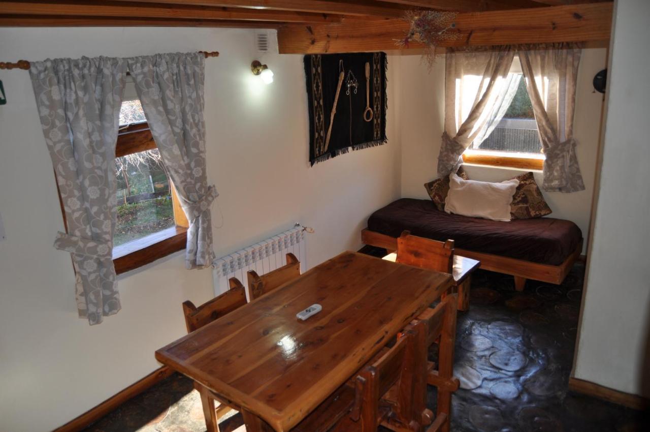 Apart Samay Hue Bungalows Dina Huapi Eksteriør bilde